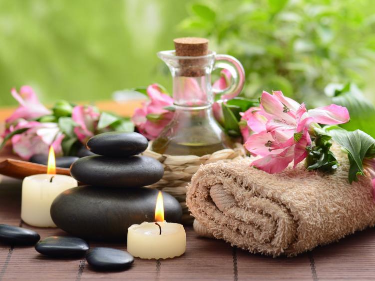 Pijat Panggilan Bandung Putri Spa Kota Bandung Jawa Barat 40614 Indonesia (Putri-Spa). Putri Spa adalah sebuah komunitas jasa kebugaran online dengan pelayanan door to door, mempunyai misi untuk membantu kebugaran customer. Ada bermacam -macam jasa pelayanan di Putri Spamulai dari pijat panggilan tradisional, massage full body, teraphis kesehatan, dan